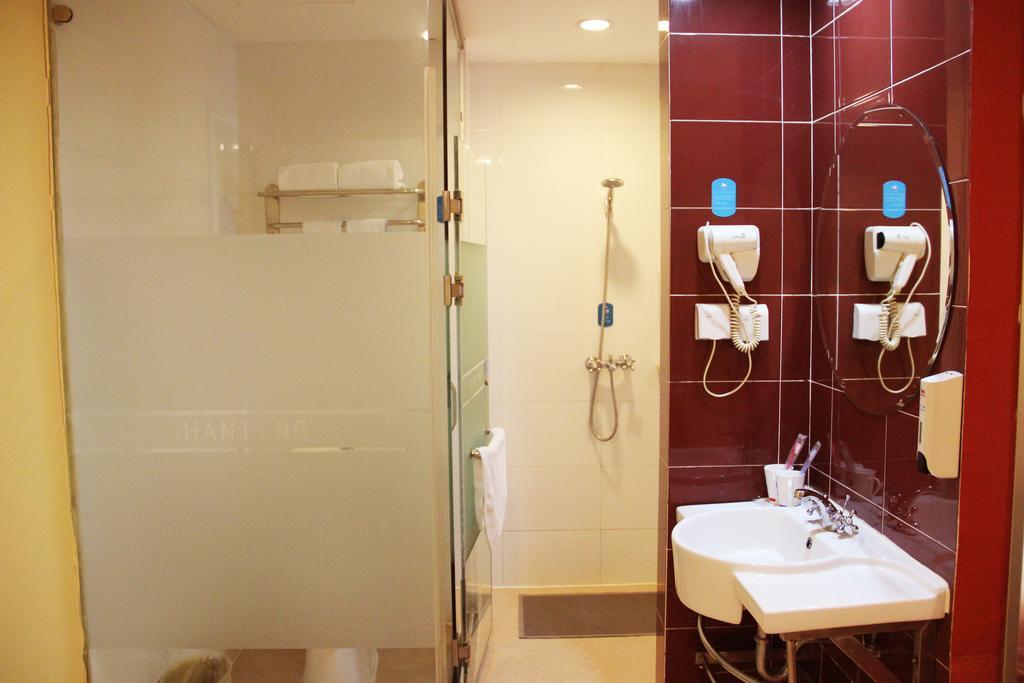Hanting Express Dalian Xinghai Park Exterior photo